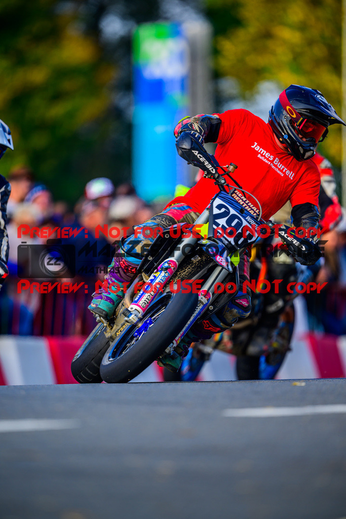 MaZZes_Fotomatrix_20251012_6007705_3698 | SENIOR