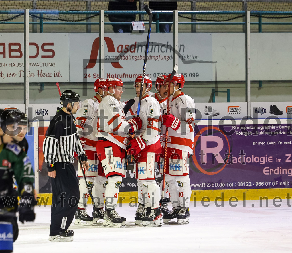 2022-11-13_114_TSV_Erding_gegen_TEV_Miesbach | Erding, Deutschland, 13.11.2022:
Eishockey, Bayernliga 2022 / 2023, 13. Spieltag, TSV Erding gegen TEV Miesbach, Endergebnis: 

Foto: Christian Riedel / fotografie-riedel.net