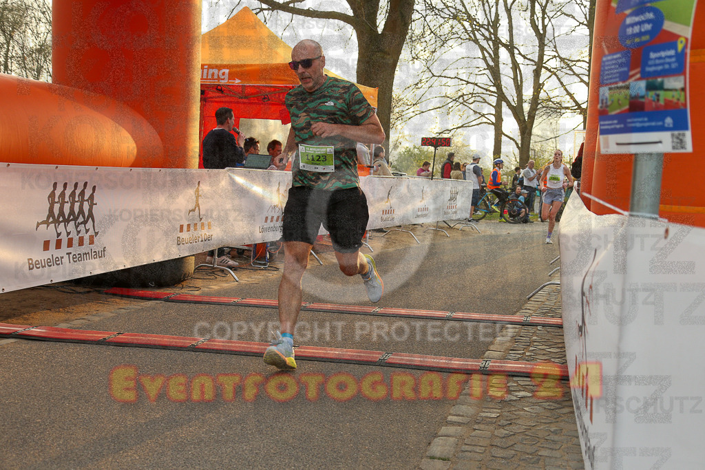 250328_1757_EX1_6102 | Sportfotografie im Rhein-Sieg Kreis, Köln, Bonn, NRW, Rheinland Pfalz, Hessen, etc. Unser Tätigkeitsfeld umfasst den Laufsport vom Volkslauf über den Marathon, Duathlon, Triathon bis zum Ultralauf wie Kölnpfad Ultra oder Schindertrail.