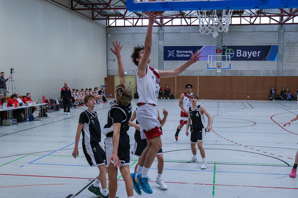 JBBL BAYER GIANTS vs Team BonnKöln RAG-90 | Fotos von Basketballspielen aus dem Raum NRW fotografiert von Gero Mueller-Laschet und Daniel Schaefer - Realisiert mit Pictrs.com