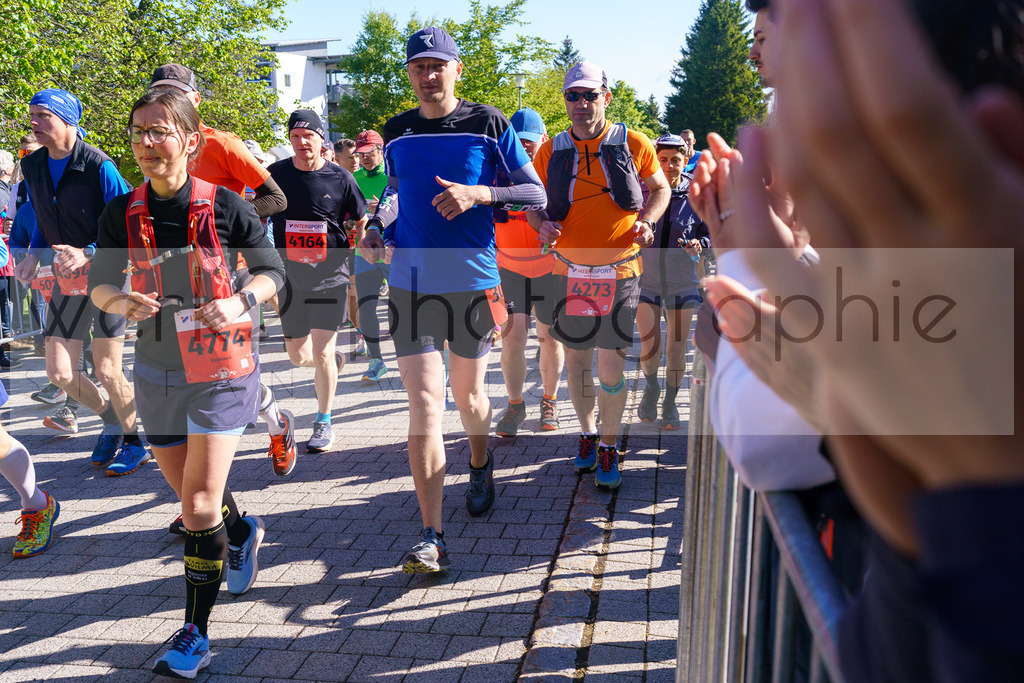 Rennsteiglauf Marathon 2025 | Marathon von Neuhaus/Rwg. nach Schmiedefeld/Rstg. am 17. Mai 2025