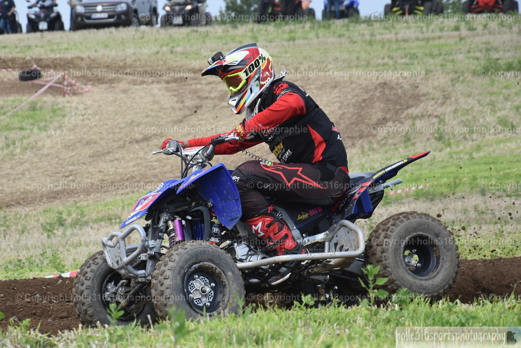 DSC_0599 (2) | Sportfotografie , Motorsport, Motoross, Reitsport, Mointainbike, Enduro,
Landschaft , Outdoor, Eventfotografie, Landschaft, Bilder online bestellen - Realisiert mit Pictrs.com