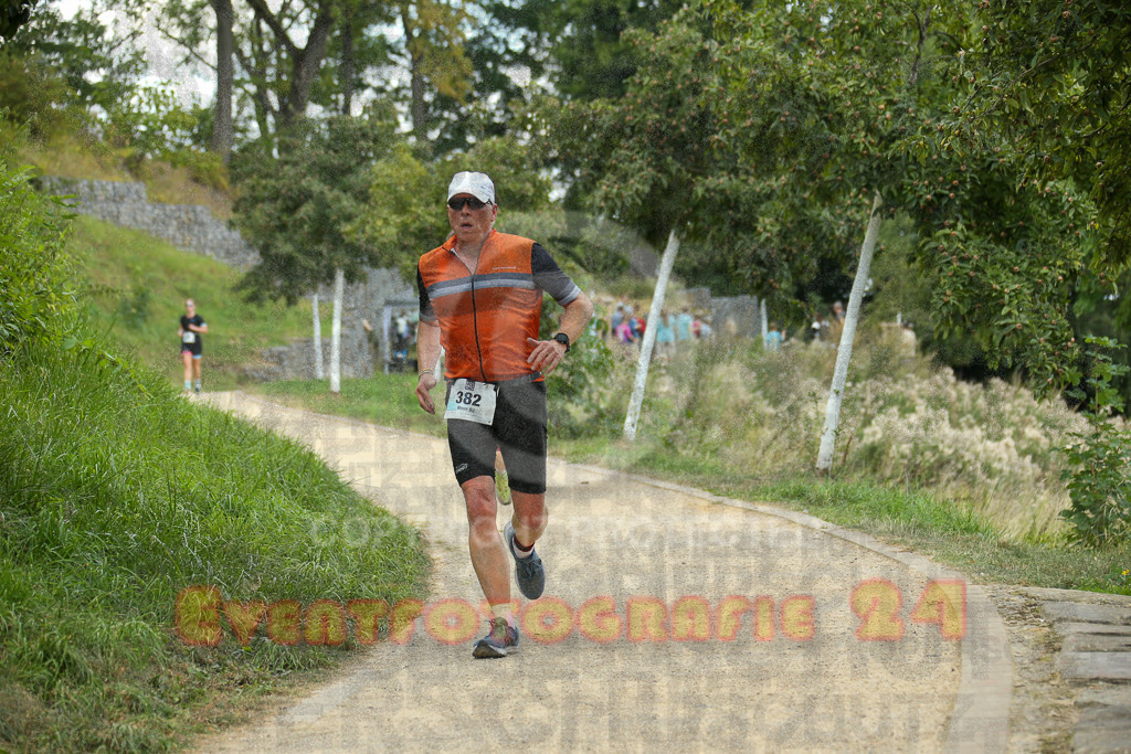 250824_1349_EX1_3888 | Sportfotografie im Rhein-Sieg Kreis, Köln, Bonn, NRW, Rheinland Pfalz, Hessen, etc. Unser Tätigkeitsfeld umfasst den Laufsport vom Volkslauf über den Marathon, Duathlon, Triathon bis zum Ultralauf wie Kölnpfad Ultra oder Schindertrail.