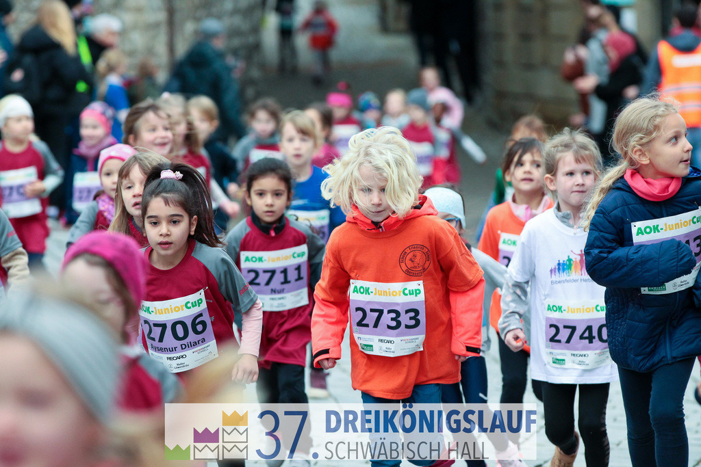 AOK JuniorCup 400m | 3Koenigslauf 2023 - Realisiert mit Pictrs.com
