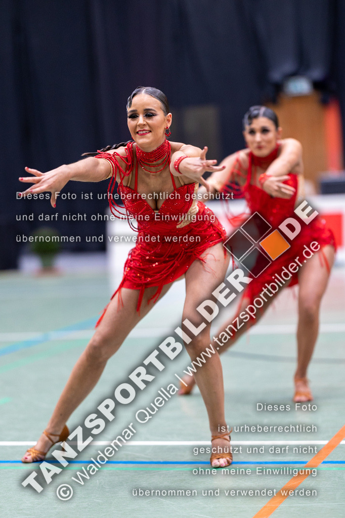 20230325-11676 | Hier finden Sie Tanz Bilder vom Latein und Standard Formationen tanzen. Sportbilder vom Tanzsport. Schöne Fotos und von Weltmeisterschaft, Europameisterschaft, Bundesliga, Regionalliga, Oberliga und Landesliga sowie von GOC Stuttgart, DanceComp, WM Bremen