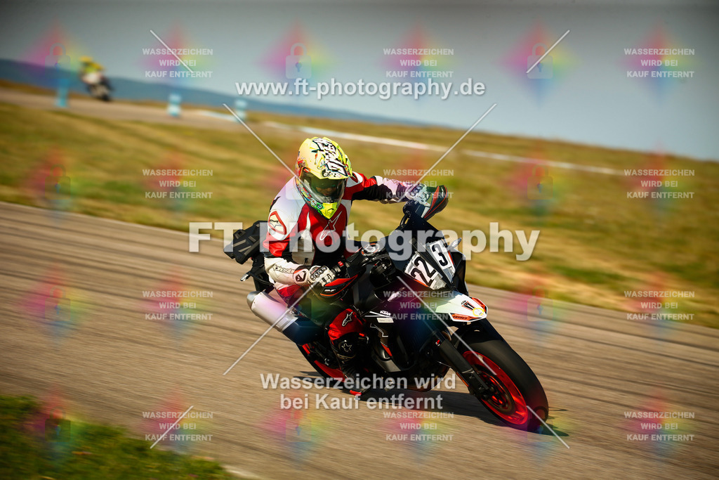 _MOT5868 | Hier findet Ihr Bilder von Touristenfahrten auf der Nürburgring Nordschleife oder von anderen Veranstaltungen die ich besucht habe. Viel Spass beim Durch Schauen 