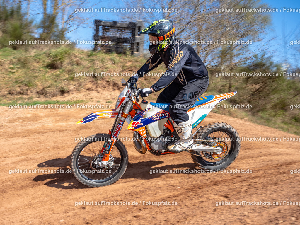 Schweyen040525-159 | Trackshots.de / Fokuspfalz.de - Realisiert mit Pictrs.com