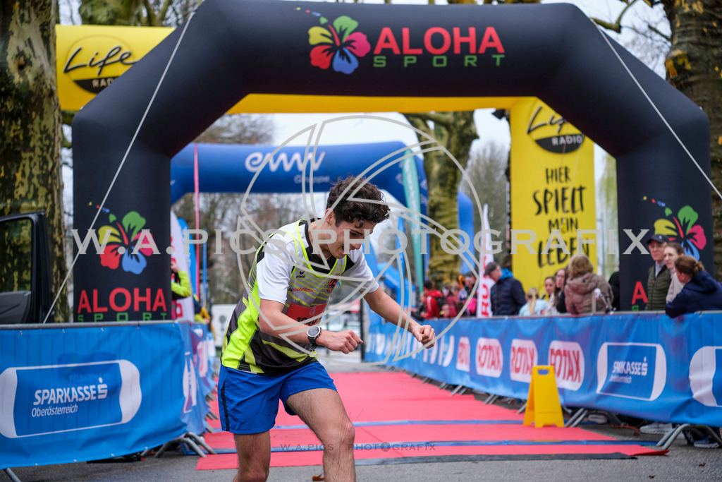 ..... | AUSTRIA, Wels, 30.03.25, ALOHA Wels Halbmarathon, Image Shows: , Foto: Wapics/RING M.