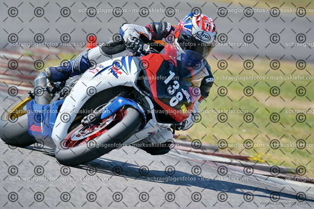 25bt04-0279 | markuskiefer.com - Realisiert mit Pictrs.com