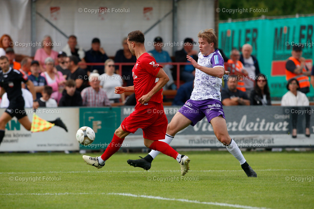 A_LUI_26072025_48 | SPORT,FUSSBALL,UNIQA OEFB CUP 1.RUNDE   26.07.2025 ASKOE OEDT-AUSTRIA SALZBURG IM BILD:  JONAS ROSSDORFER (OEDT) UND TOBIAS PELLEGRINI (SALZBURG) FOTO:FOTOLUI
