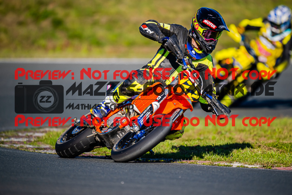 MaZZes_FotoMatrix_220904_5980 | S2