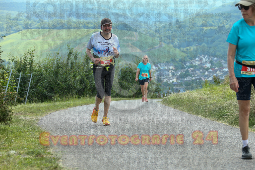 250614_1350_EX1_9535 | Sportfotografie im Rhein-Sieg Kreis, Köln, Bonn, NRW, Rheinland Pfalz, Hessen, etc. Unser Tätigkeitsfeld umfasst den Laufsport vom Volkslauf über den Marathon, Duathlon, Triathon bis zum Ultralauf wie Kölnpfad Ultra oder Schindertrail.