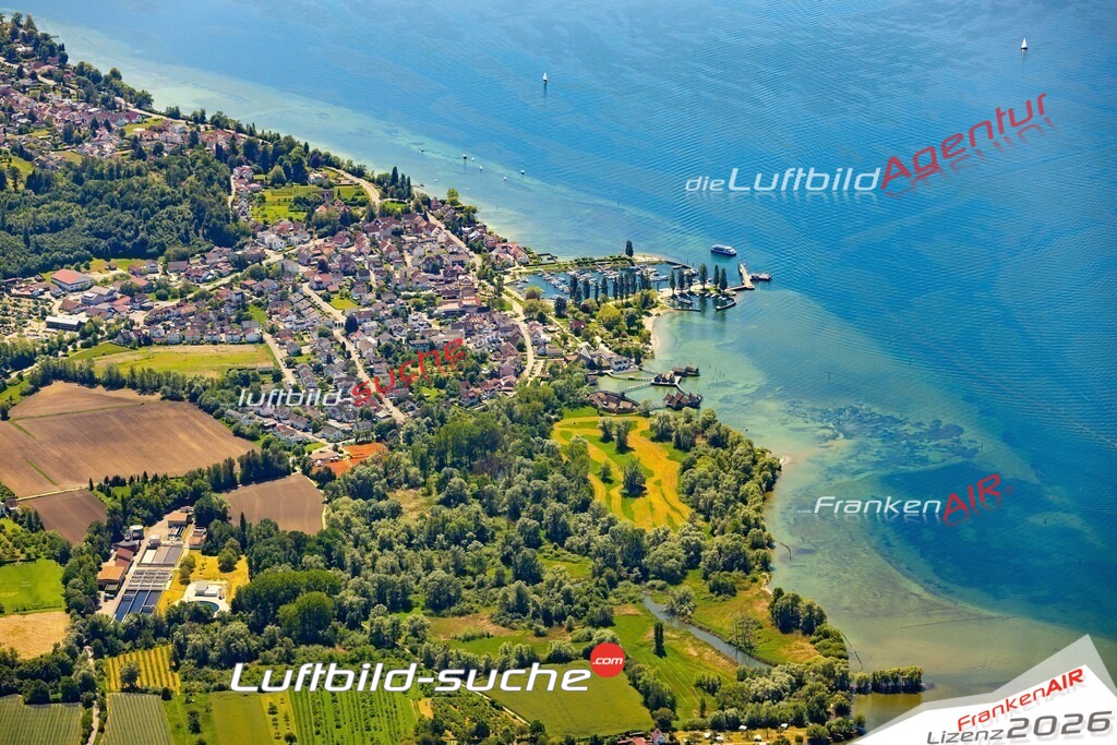Das Luftbild zeigt : Unteruhldingen Uhldingen-Mühlhofen - Die Luftaufnahme wurde 2024 vom UL-Flugzeug aus erstellt ( keine Drohne ) - Hochauflösende Luftaufnahme - Für grossformatige Ausdrucke geeignet. Die Geschenkidee !Mit Lizenz und Bildrechte bestellbar