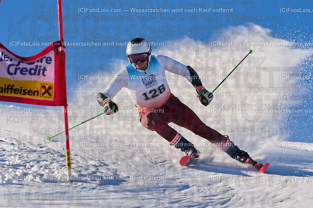 ALP4971_MASTERS-Cup_GS-A Herrn_Gajewski-Glodek Jakub | (C)FotoLois.com, Alois Spandl. FIS Masters-Cup Wildschönau, Giant Slalom auf der Piste Schatzberg GS, Siegerehrung auf dem Dorfplatz Niederau, Sa 13. Januar 2024.