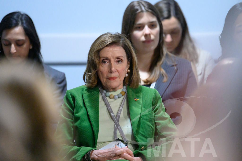 _DWA0202 | Nancy Pelosi auf der Veranstaltung Girls Just Want to Have Fundamental Rights: Fighting the Global Pushback im Rahmen der Münchner Sicherheitskonferenz 2026. München, 14.02.2026 Bayern Deutschland - Realisiert mit Pictrs.com