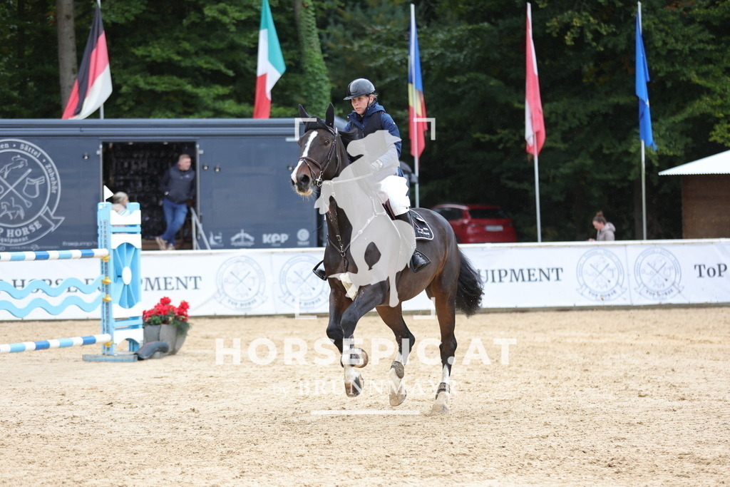 0P6A8718 | Willkommen bei Brunnmayr - Design & Fotografie – Ihrem Spezialisten für Reitturniere und Pferdeveranstaltungen in Oberösterreich, Salzburg und Bayern! Seit über 17 Jahren sind wir leidenschaftlich dabei.