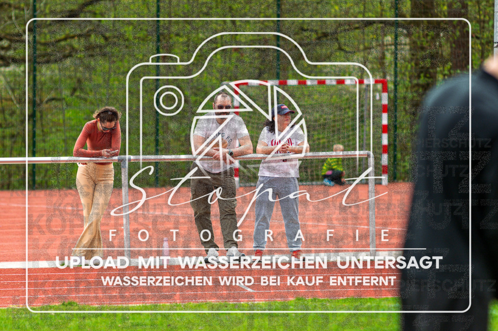 KMHK-1118 | Kreismeisterschaften Leichtathletik-Wurf Heidekreis 2026 im Boehmewaldstadion, Soltau (Simon Paul Stopat) - Realisiert mit Pictrs.com