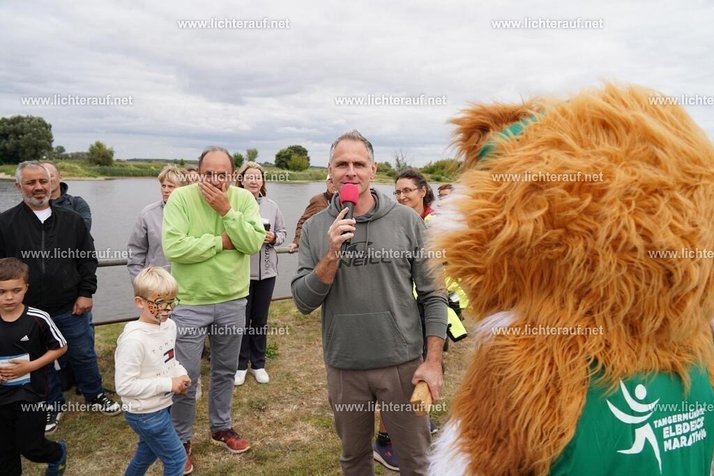 DSC05046 | Lichterlauf  - Realized with Pictrs.com