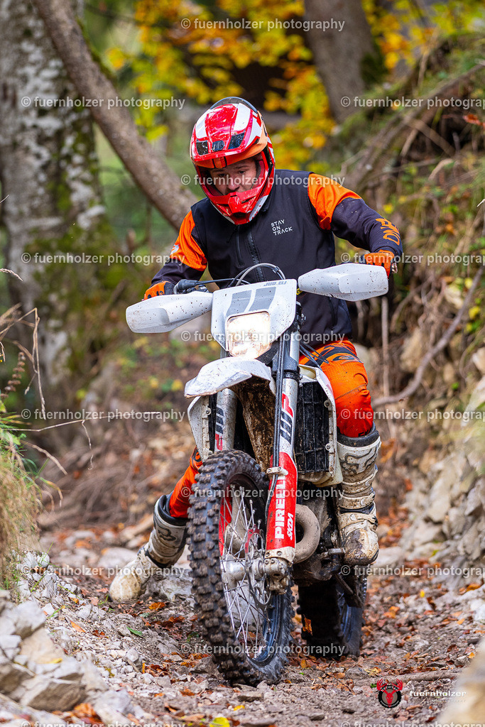 fuernholzer_251026-C2-108 | Fotografische Impressionen von der Red Stag Enduro Extreme by fuernholzer-photography.com. Endurosport in Österreich fotografisch festgehalten von fuernholzer. Auftragsfotografie für Private, Gewerbefotos und Industriefotografie. Eventfotografie, Sportfotografie und Motorsportfotografie. Anbieter von Fotoworkshops, Fototraining, fotografischen Vorträgen und Fotoseminaren.