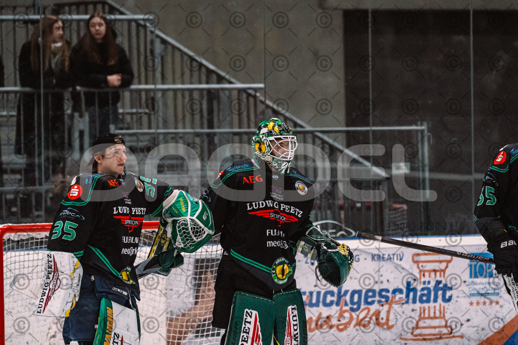 Alligators_vs_Deggendorf_23_01_2026-79 | Höchstadt Alligators Fotogalerie: Eishockey-Action aus Franken. Professionelle Spielfotos, Portraits & Stadionbilder zum Download. Jetzt entdecken! - Realisiert mit Pictrs.com