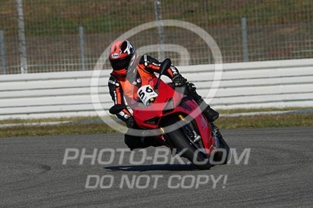 2023_09_25_PBK_15187 | Sportfotografie; SlowMotion; Video; Rennstrecke; Hafeneger; Speer; Racing; RSE; BMW; CBO; Trackday; Motorsportarena; Hockenheimring; Brno; Most; Barcelona; Valencia