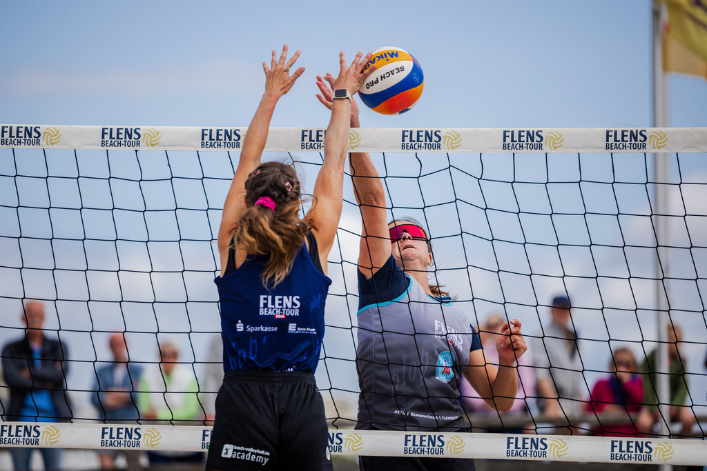 Beachvolleyball I Saison 2026 I FLENS Beach-Tour I 6. Turnier I Ostseebad Großenbrode | Jasper Lorenz Fotografie - Realisiert mit Pictrs.com