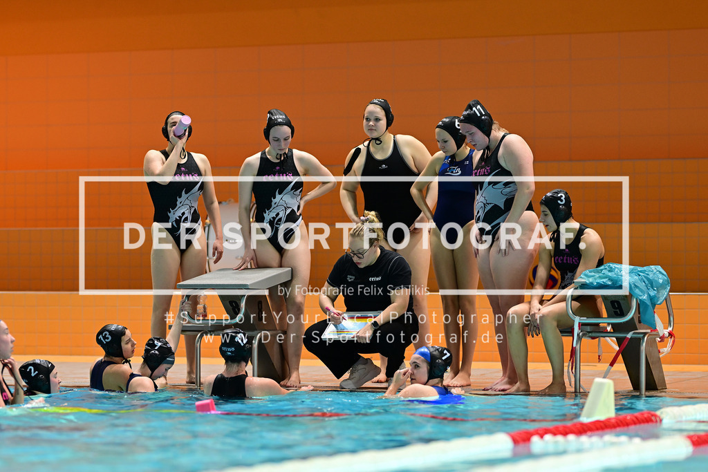 Wasserball I Frauen I Nordic League I Cheltenham SWPC - Cetus Espoo I 58893 | Der Sportfotograf. - Realisiert mit Pictrs.com