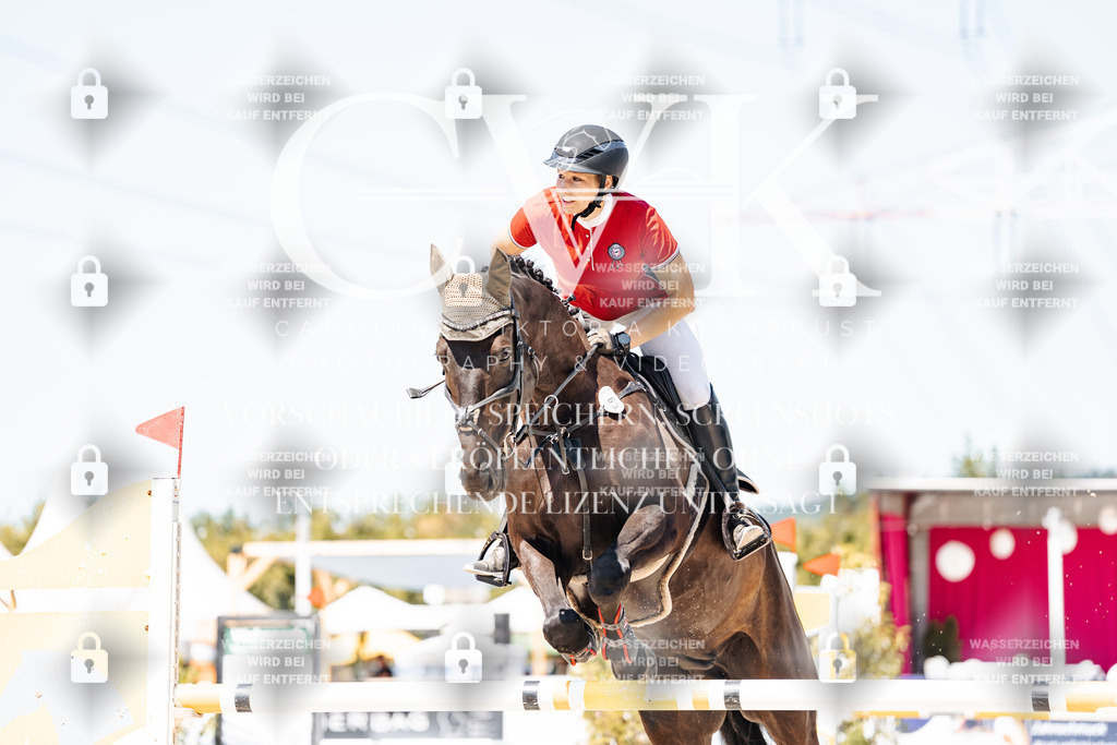 CK909709 | Turnierfotografie Pferdefotografie Trier Rheinland-Pfalz Pferdesport Reitsport Tierfotografie Sportfotografie Pferdevideo Pferdevideografie Equestrianvideography equestrianphotography  - Realisiert mit Pictrs.com