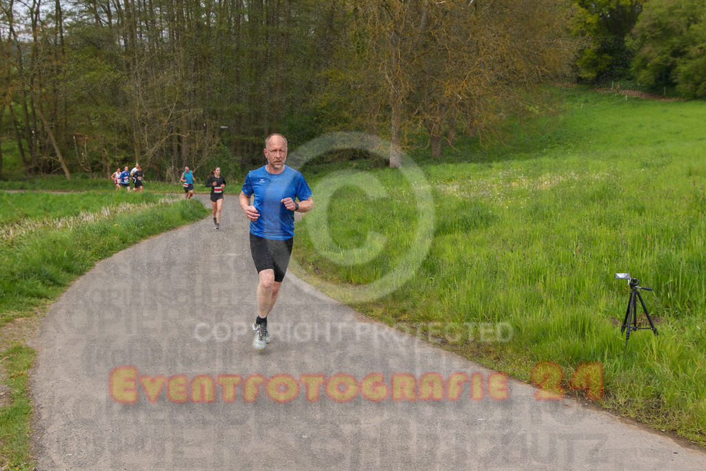 220501_1010_EV8_9708 | Sportfotografie im Rhein-Sieg Kreis, Köln, Bonn, NRW, Rheinland Pfalz, Hessen, etc. Unser Tätigkeitsfeld umfasst den Laufsport vom Volkslauf über den Marathon, Duathlon, Triathon bis zum Ultralauf wie Kölnpfad Ultra oder Schindertrail.