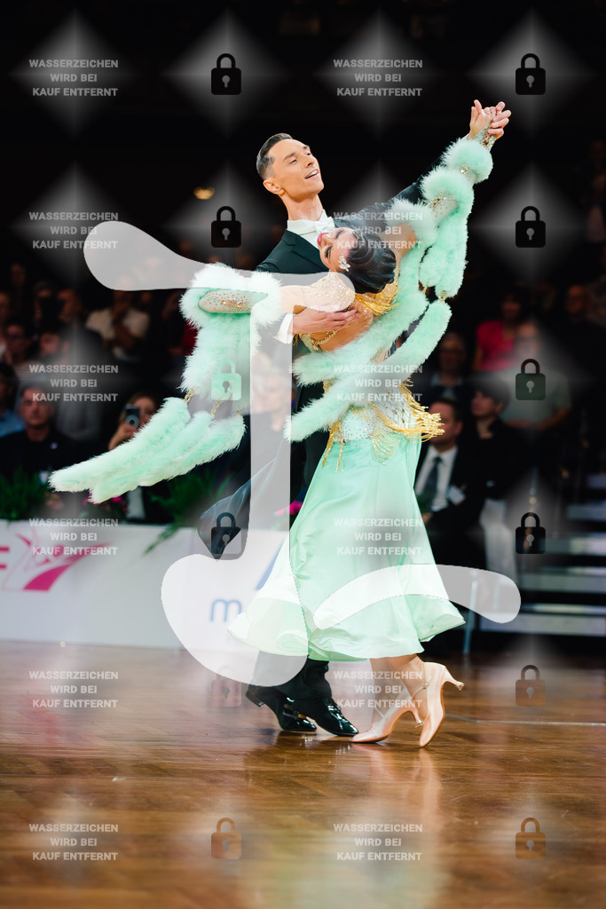 GOC 2025 - WDSF PD Super Grand Prix Standard 2nd (32) Vadim Shurin _ Anastasia Meshkova (Latvia)-2025-08-21-1954 | Webshop for digital downloads and prints of dance sport, event & show photographer Julian Link - Realisiert mit Pictrs.com