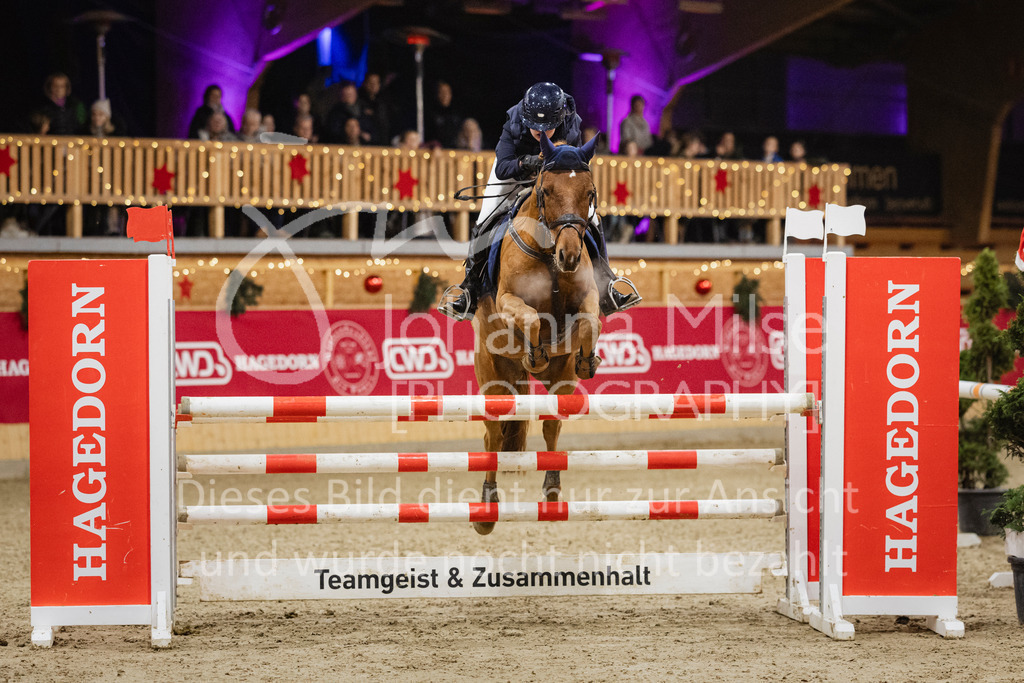 231118_PonyTrophy-291 | Deine schönsten Turniermomente als professionelle Fotos! Entdecke hochwertige Pferdesport-Fotografie im Online-Shop. Jetzt Fotos finden & bestellen!
