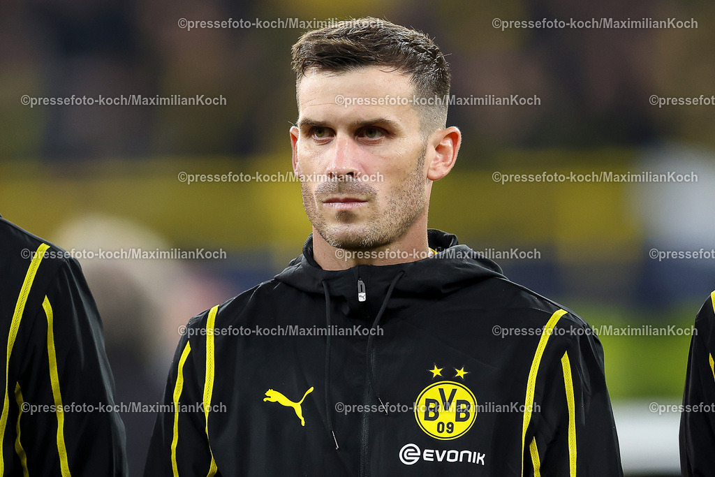BVB01102402143 | 01.10.2024, Fußball, UEFA Champions League, Borussia Dortmund - Celtic Glasgow, 2. Spieltag, Signal Iduna Park, Saison 2024 2025: Pascal Groß (BVB #13)