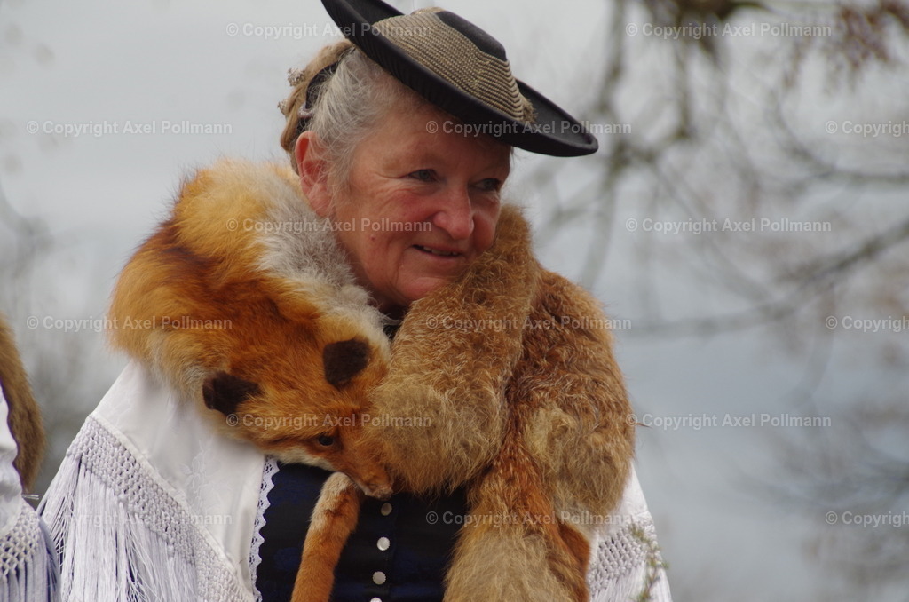 IMGP9597 | fotografiert von Axel PollmannLeonhardi Wallfahrt Benediktbeuern und Murnau, Fronleichnam, Fasching, Landschaft im Loisachtal und Benediktbeuern  - Realisiert mit Pictrs.com