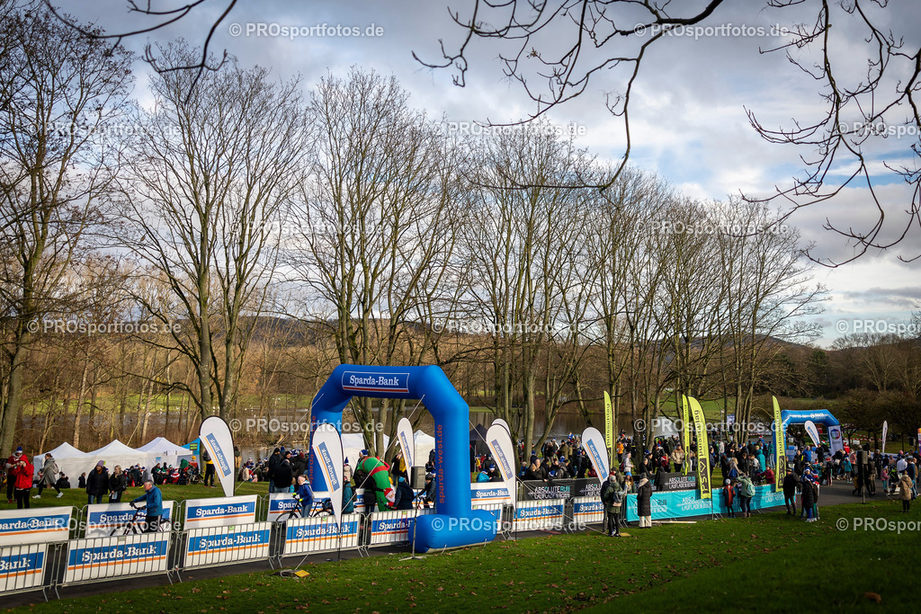 Bonner Nikolauslauf in Bonn, 08.12.2024 | Impressionen vom Bonner Nikolauslauf am 08.12.2024 in Bonn (Freizeitpark Rheinaue). Foto: BEAUTIFUL SPORTS/Axel Kohring