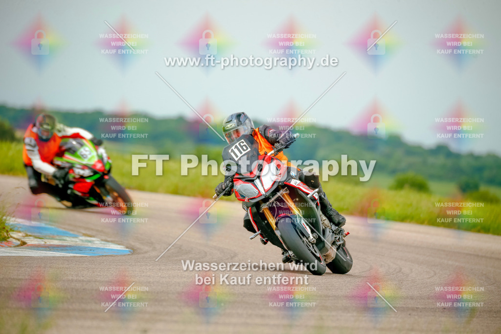 _MOT1733 | Hier findet Ihr Bilder von Touristenfahrten auf der Nürburgring Nordschleife oder von anderen Veranstaltungen die ich besucht habe. Viel Spass beim Durch Schauen 