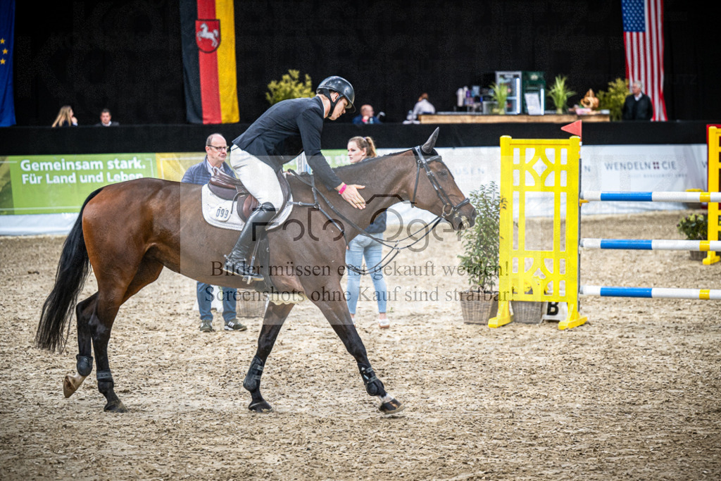 DOS_0236 | Entdecke hochwertige Reitturnierfotos von Foto Oger. Professionell, emotional und authentisch – jetzt Lieblingsmomente im Shop bestellen.Deutschlandweite Turnierfotografie. - Realisiert mit Pictrs.com