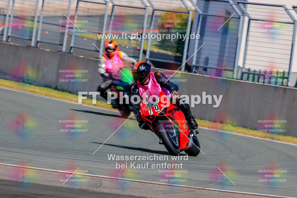 _TCM3728 | Hier findet Ihr Bilder von Touristenfahrten auf der Nürburgring Nordschleife oder von anderen Veranstaltungen die ich besucht habe. Viel Spass beim Durch Schauen 