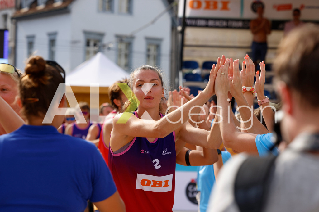 Obi BeachTour 2026 - Basel | BASEL, SWITZERLAND - JULY 19: NADINE DEMIERRE (SUI) during the Obi BeachTour 2026 celebration at Barfüsserplatz on July 19, 2026 in Basel, Switzerland. - Realisiert mit Pictrs.com