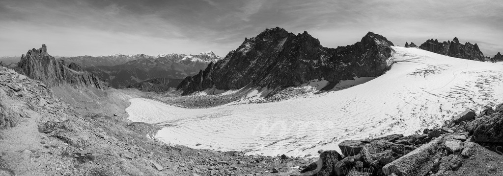 20230903-CabaneDuTrient-238-Pano | Die ideale Geschenkidee für Naturliebhaber. Naturbilder von Marcel Gross Photography für ihr Zuhause in den verschiedensten Formaten und Materialien. - Realisiert mit Pictrs.com