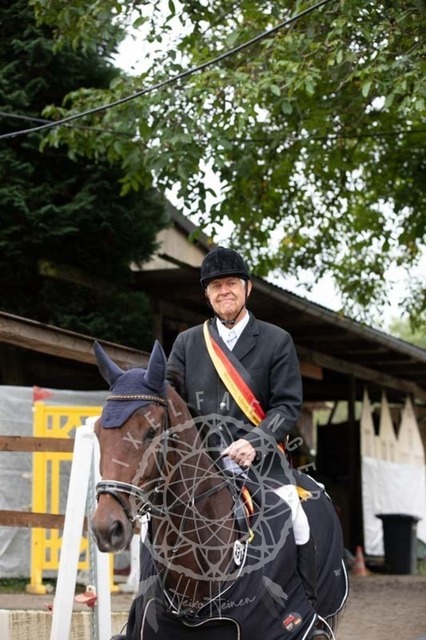 2B4A3214 | pixelfaenger - Realisiert mit Pictrs.com