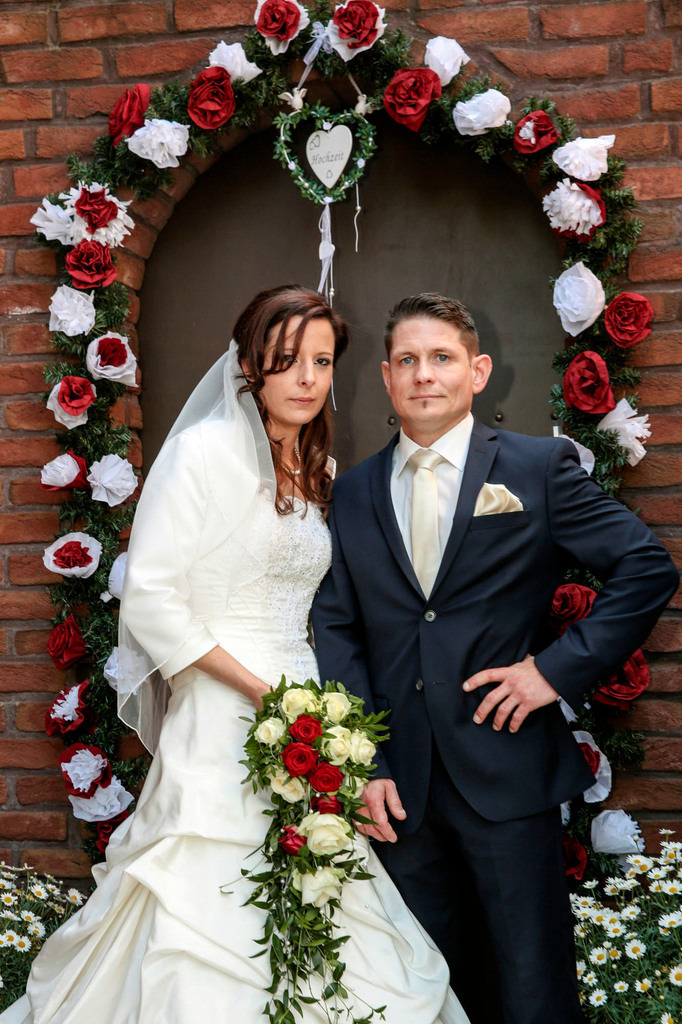 top-top.de Hochzeiten087 | Foto, Video, Fotografie, Videografie, Fotobox, DJ, Discjockey, Musik, Musikbox, Veranstaltung, Photobooth, Amazon, Ebay, Buchtipp, Bestseller, Autor, Verlag, Buch, Wesel, Hamminkeln, NRW, Dinslaken, Rees, Drohne, Hochzeit, Party, Fotobox, Wesel, Fotograf
