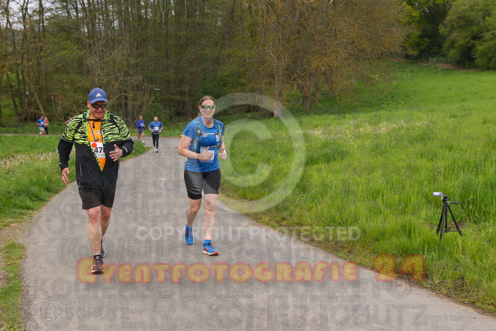 220501_1020_EV8_0556 | Sportfotografie im Rhein-Sieg Kreis, Köln, Bonn, NRW, Rheinland Pfalz, Hessen, etc. Unser Tätigkeitsfeld umfasst den Laufsport vom Volkslauf über den Marathon, Duathlon, Triathon bis zum Ultralauf wie Kölnpfad Ultra oder Schindertrail.