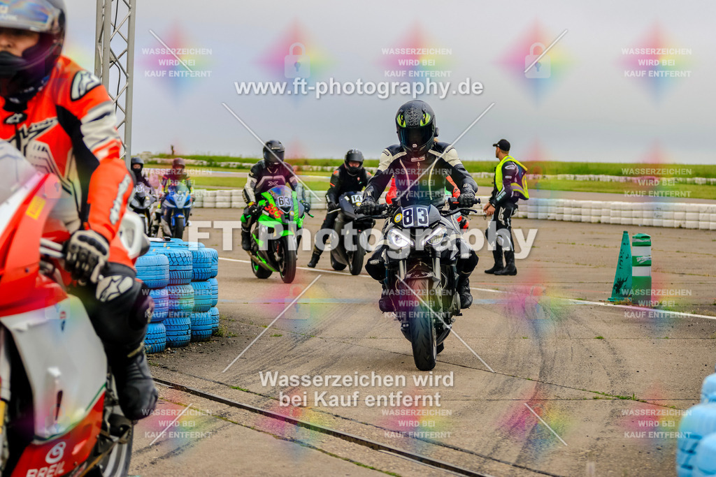 MotoTeam-7948 | Hier findet Ihr Bilder von Touristenfahrten auf der Nürburgring Nordschleife oder von anderen Veranstaltungen die ich besucht habe. Viel Spass beim Durch Schauen 