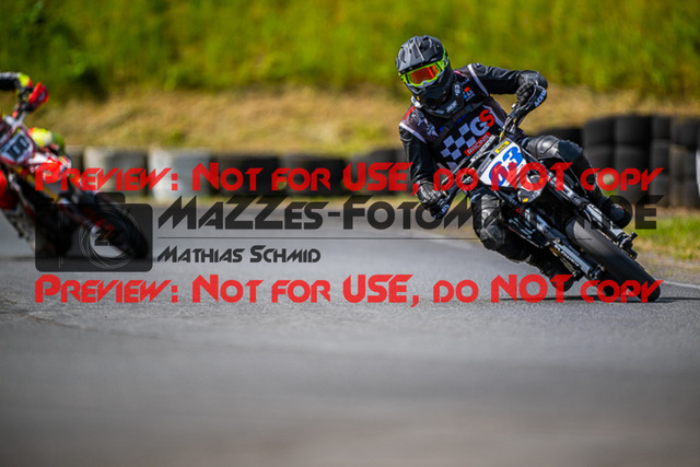 MaZZes_FotoMatrix_220529_6386 | Fotograf Mathias Schmid
Sportfotograf,
Eventfotograf,
Hochzeitsfotograf,
Portraitfotograf