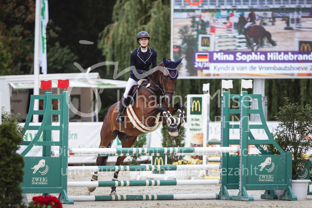 240711_BHO_Stil-A1-2-260 | Deine schönsten Turniermomente als professionelle Fotos! Entdecke hochwertige Pferdesport-Fotografie im Online-Shop. Jetzt Fotos finden & bestellen!