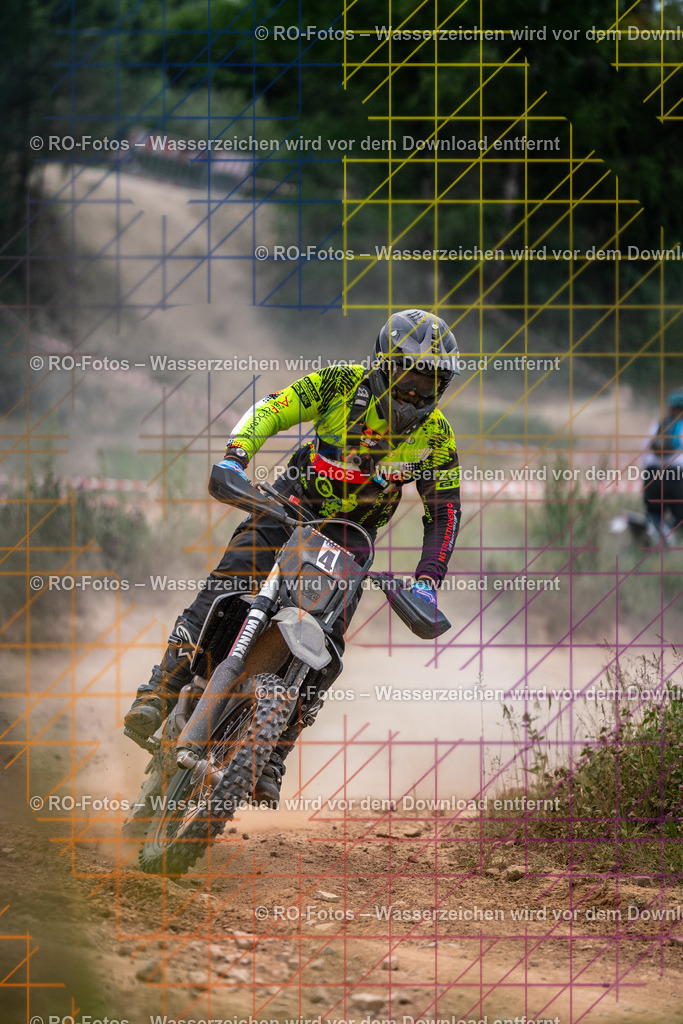 Niederwürzbach 5 Lauf-326 | Sportfotografie von RO-Fotos: Motorsport, Motocross, Enduro, Laufveranstaltungen und Triathlon. Professionelle Fotos von Sportlern und Events. - Realisiert mit Pictrs.com