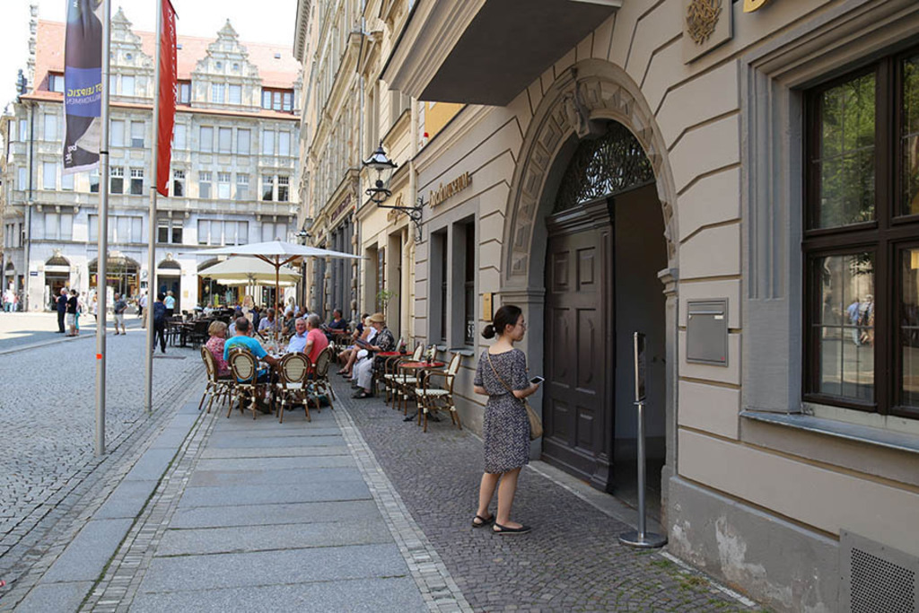 Bach-Museum | Entdecke über 20 Kategorien Leipzig-Motive: Foto-Downloads, hochwertige Poster, Leinwand- & Fine-Art-Prints. Jetzt Lieblingsfoto im Bildlexikon Leipzig Shop bestellen!
