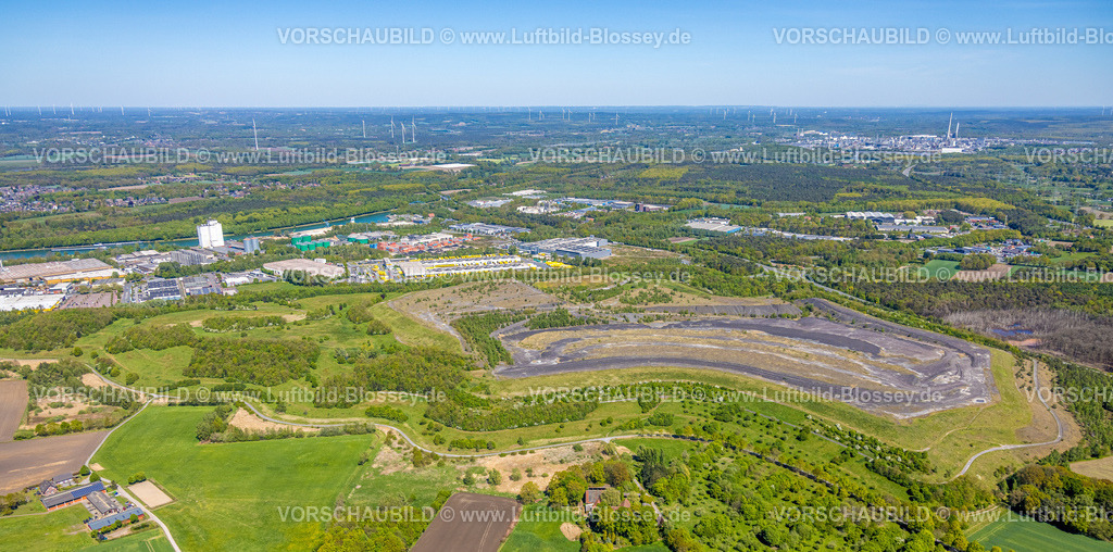 Dorsten260407700 | Luftbild, Halde Hürfeld, Deponie, hinten Gewerbegebiet Gottlieb-Daimler-Straße, Stadtteil Altendorf-Ulfkotte, Dorsten, Ruhrgebiet, Nordrhein-Westfalen, Deutschland