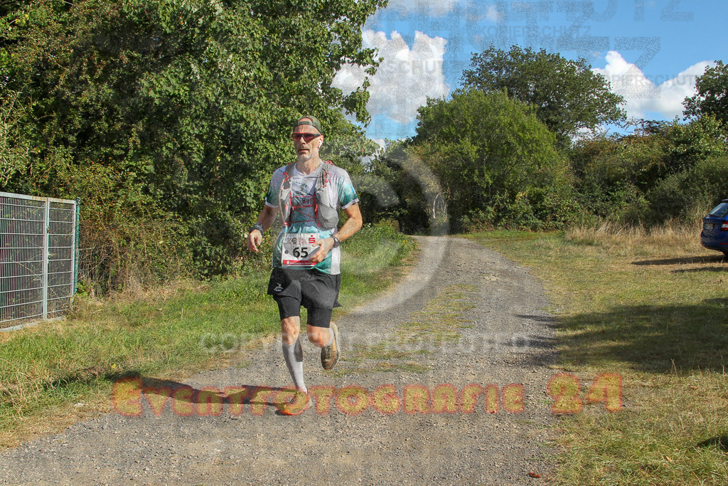 250830_1609_EV4_4598 | Sportfotografie im Rhein-Sieg Kreis, Köln, Bonn, NRW, Rheinland Pfalz, Hessen, etc. Unser Tätigkeitsfeld umfasst den Laufsport vom Volkslauf über den Marathon, Duathlon, Triathon bis zum Ultralauf wie Kölnpfad Ultra oder Schindertrail.