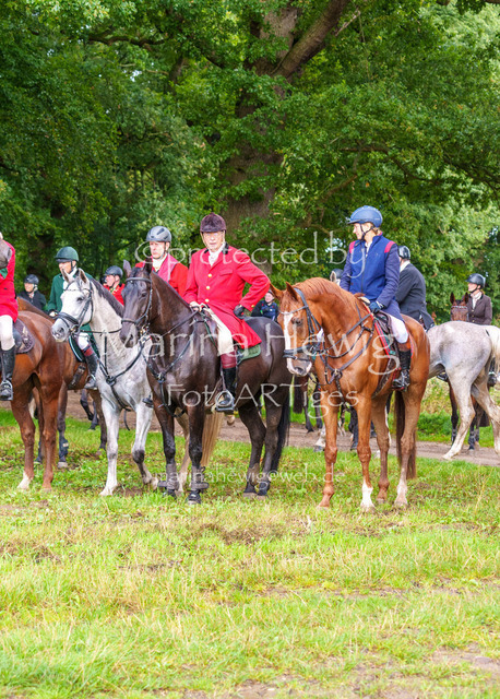 Jagd Perdoel 26 Sony-03951_MarinaHewig | Fotografie, FotoArt, PferdesportArt, Pferdesportfotografie, Landschaftsfotografie, Reisefotografie, Reise, Pferde - Realisiert mit Pictrs.com